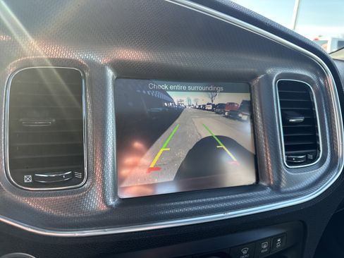 Used 2011 Dodge Charger R/T image 25