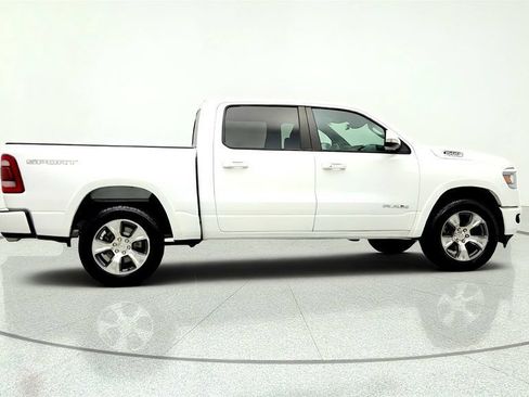 Used 2022 RAM 1500 Laramie w/ Sport Appearance Package AWD/4WD image 4