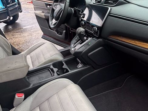 Used 2017 Honda CR-V EX image 19