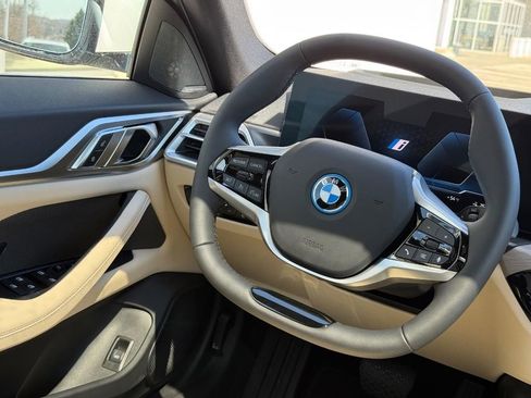 New 2026 BMW i4 xDrive40i w/ Premium Package image 9