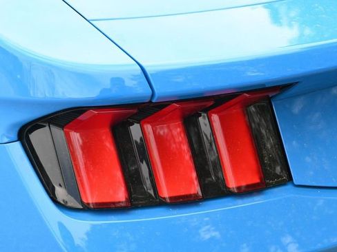 Used 2024 Ford Mustang GT Premium image 15