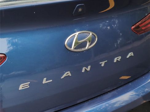 Used 2020 Hyundai Elantra SEL FWD image 5
