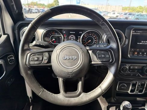 Used 2022 Jeep Wrangler Unlimited Sport AWD/4WD image 12