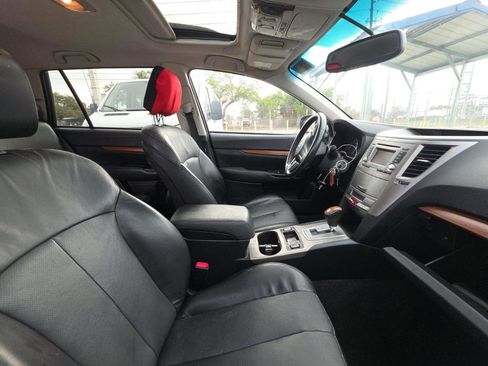 Used 2013 Subaru Outback 2.5i Limited w/ Moonroof Pkg image 27