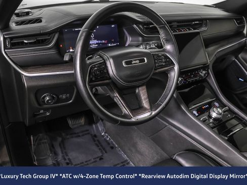 Used 2022 Jeep Grand Cherokee Overland w/ Luxury Tech Group IV image 5