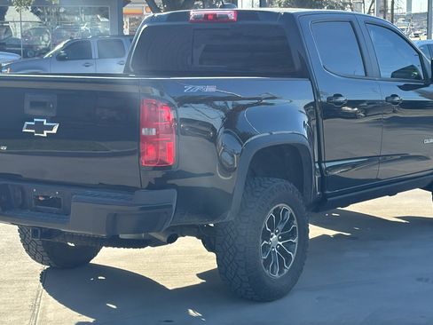 Used 2019 Chevrolet Colorado ZR2 w/ LPO, Premium Interior Package image 7