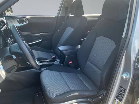 Certified 2023 Kia Soul LX w/ LX Technology Package FWD image 20