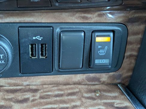 Used 2020 Nissan Armada SL w/ Premium Package AWD/4WD image 23
