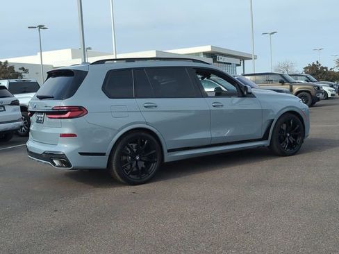New 2026 BMW X7 xDrive40i w/ M Sport Package AWD/4WD image 6