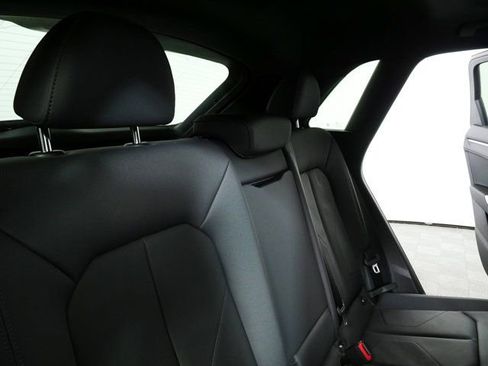Used 2025 Audi Q3 2.0T Premium Plus w/ Premium Plus Package AWD/4WD image 22