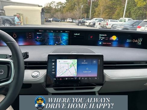 New 2026 Lincoln Nautilus Reserve image 13