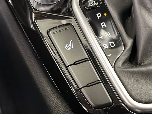 Used 2023 Kia Seltos S w/ Navigation Package image 21