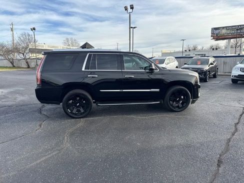 Used 2020 Cadillac Escalade Premium Luxury image 6