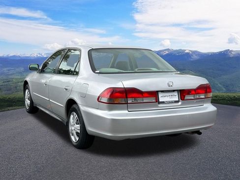 Used 2001 Honda Accord LX image 3