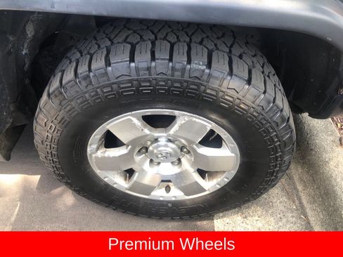 Used 2010 Toyota FJ Cruiser 4WD image 4