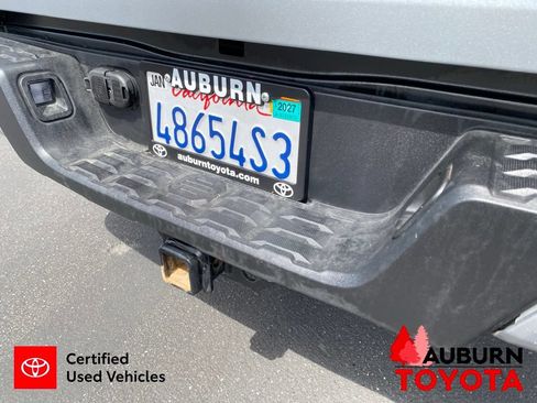 Certified 2022 Toyota Tacoma SR AWD/4WD image 12