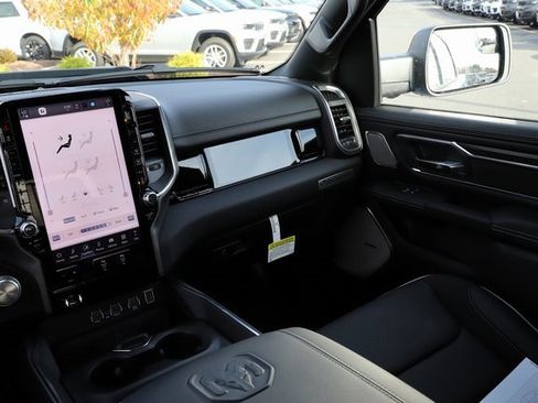 New 2026 RAM 1500 Laramie w/ Night Edition image 28