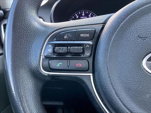 Used 2018 Kia Optima LX FWD image 22