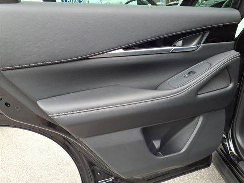 Certified 2023 INFINITI QX60 Pure image 11