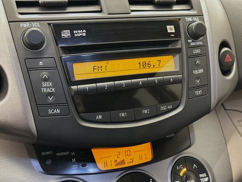 Used 2007 Toyota RAV4 Limited AWD/4WD image 21