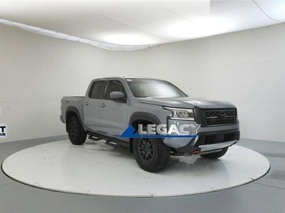 Used 2022 Nissan Frontier PRO-4X w/ Pro-4X Premium Package