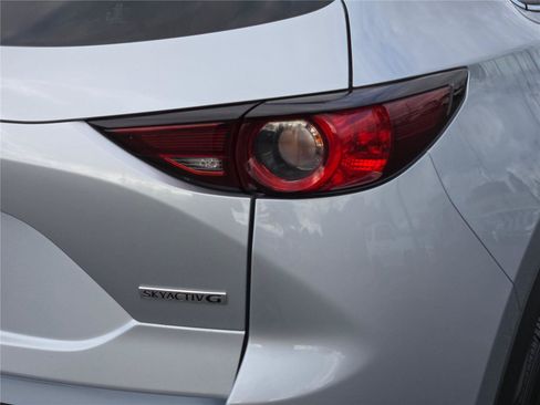 Used 2021 MAZDA CX-5 Touring AWD/4WD image 13