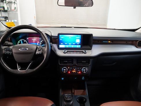 Used 2022 Ford Maverick Lariat w/ Lariat Luxury Package image 11