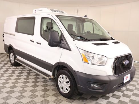 Used 2022 Ford Transit 250 Low Roof w/ Exterior Upgrade Package RWD image 1
