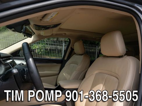 Used 2022 Jeep Grand Cherokee Limited w/ Luxury Tech Group II AWD/4WD image 11