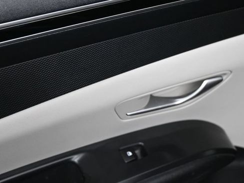 Used 2022 Hyundai Tucson SEL FWD image 18