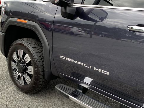 Used 2024 GMC Sierra 2500 Denali image 54