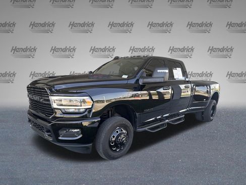 Used 2024 RAM 3500 Laramie w/ Night Edition image 4
