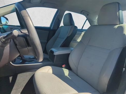 Used 2017 Toyota Camry SE FWD image 18