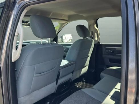 Used 2019 RAM 1500 Classic SLT w/ Luxury Group AWD/4WD image 42