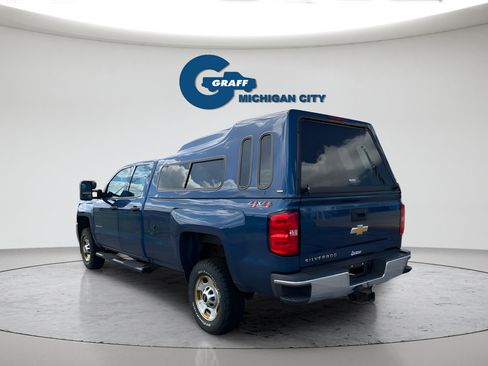 Used 2019 Chevrolet Silverado 2500 W/T AWD/4WD image 3
