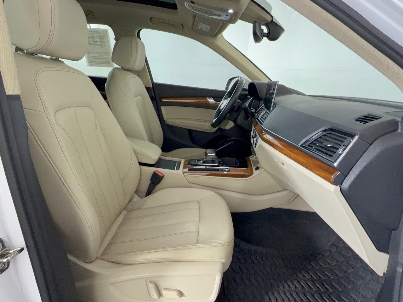 Used 2021 Audi Q5 2.0T Premium Plus AWD/4WD image 30