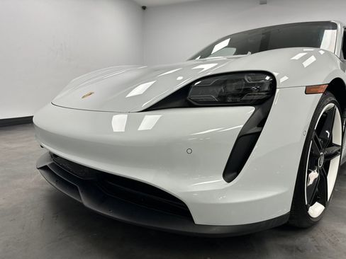 Used 2020 Porsche Taycan 4S image 14