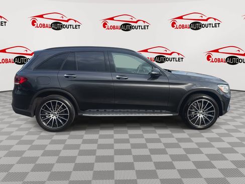 Used 2021 Mercedes-Benz GLC 300 w/ AMG Line image 9