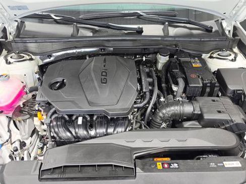 Used 2025 Hyundai Sonata SEL AWD/4WD image 27
