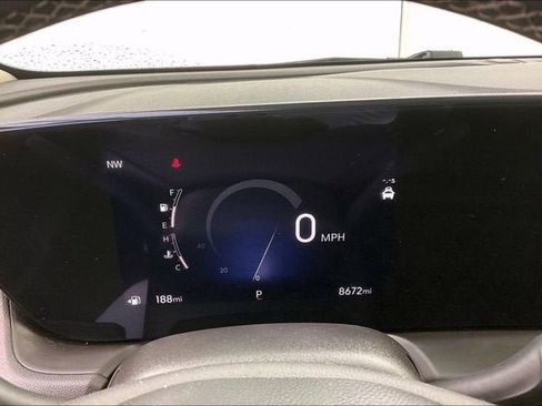 Certified 2024 Buick Encore GX Preferred w/ Comfort Package image 24