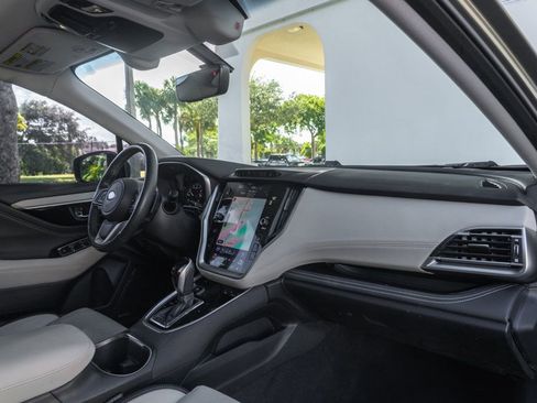 Used 2022 Subaru Outback Limited image 28