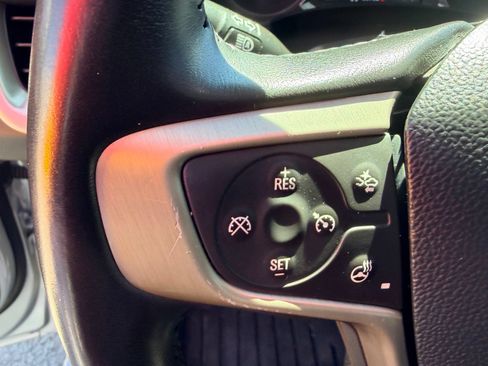 Used 2020 GMC Terrain Denali w/ Denali Premium Package AWD/4WD image 15