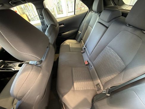 Used 2024 Toyota Corolla SE w/ SE Package FWD image 12