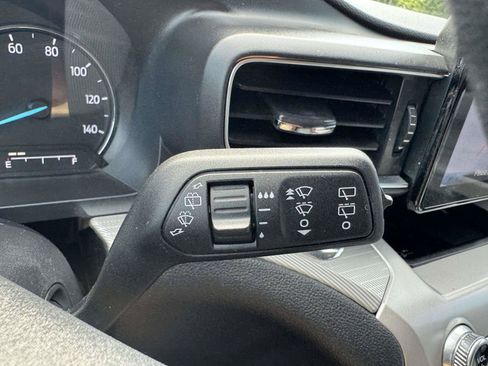 Certified 2023 Ford Explorer XLT w/ Equipment Group 202A AWD/4WD image 37