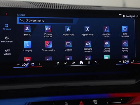 Used 2025 BMW M5 w/ Executive Package image 57