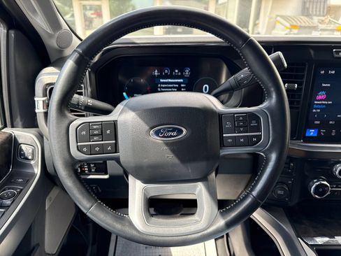 Used 2024 Ford F250 Lariat w/ Sport Appearance Package AWD/4WD image 14