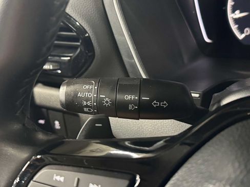 Used 2023 Honda Pilot Touring image 19