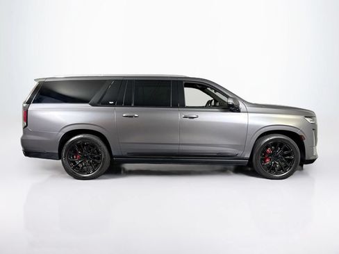 Used 2023 Cadillac Escalade ESV Premium Luxury w/ Performance Package AWD/4WD image 6
