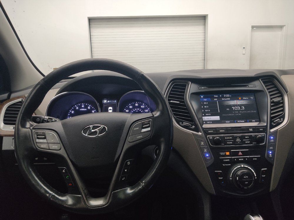 Used 2018 Hyundai Santa Fe FWD w/ Cargo Package image 22
