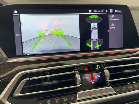 Used 2020 BMW X5 xDrive40i w/ Premium Package image 24